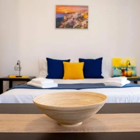 Mida Summer Πανσιόν Năvodari